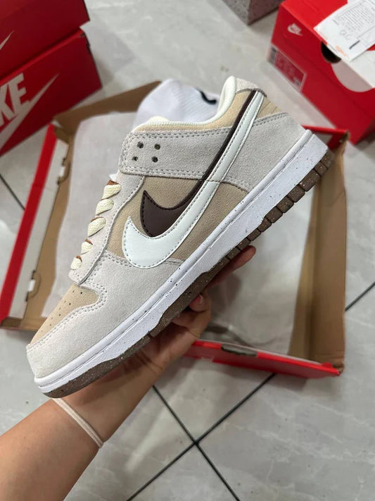 Dunk Low 85 Bear